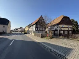 Monumentaal charmant vakwerhuis nabij 3-landenpunt Duitsland, Tsjechië en Polen in Hirschfelde - Duitsland