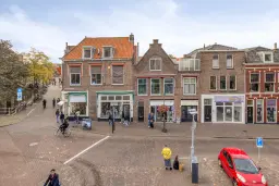 Combinatie: Delft, Vrouwenregt 1 & Nieuwe Langendijk 2