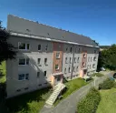 12 appartementen, perceel 43804 m², huursom € 49.280,= in Markneukirchen - Duitsland