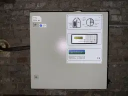 Beleggingsobject met 7 ruime appartementen en garages nabij Maagdenburg, Hamersleben - Duitsland