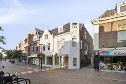 Hillegom, Hoofdstraat 48, 48A en 48B