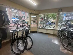 Delft, Vrouwenregt 1