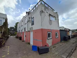 Hillegom, Weeresteinstraat 77 / Kortenbachstraat 1 en 3