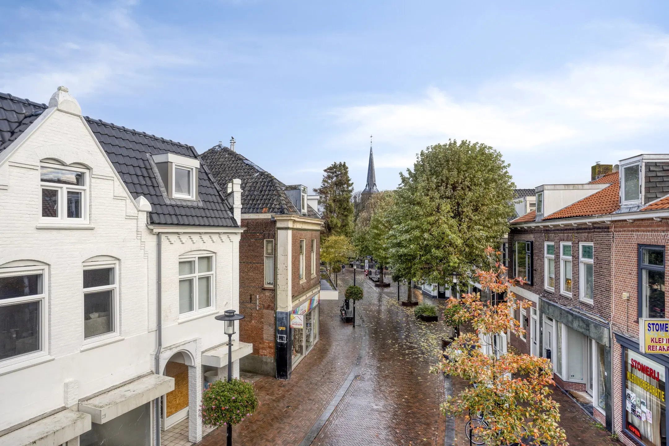 Hillegom, Hoofdstraat 48, 48A en 48B