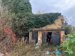 Ruim woonhuis met garage in Bad Schmiedeberg - Duitsland