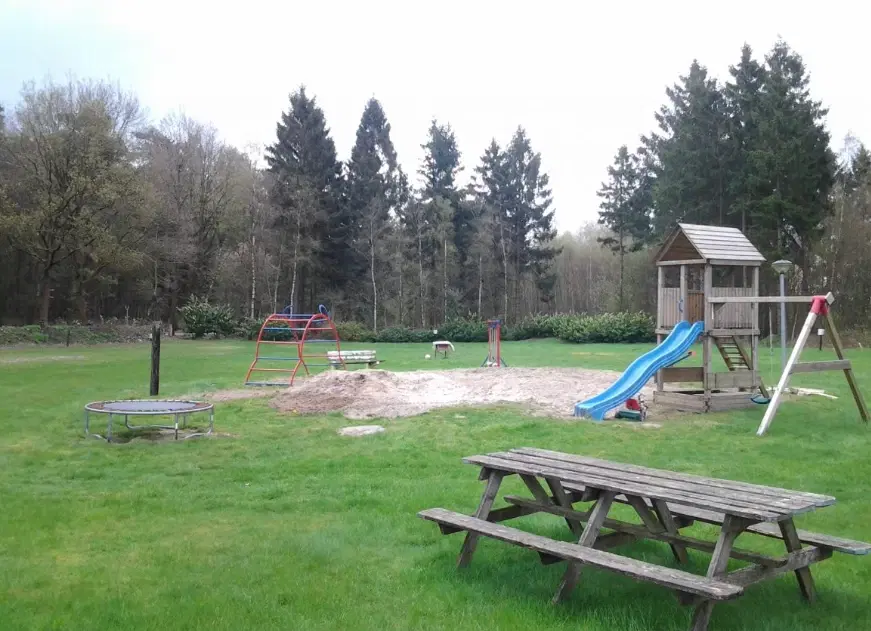6 percelen grond gelegen op Resort De Moraine te Spier