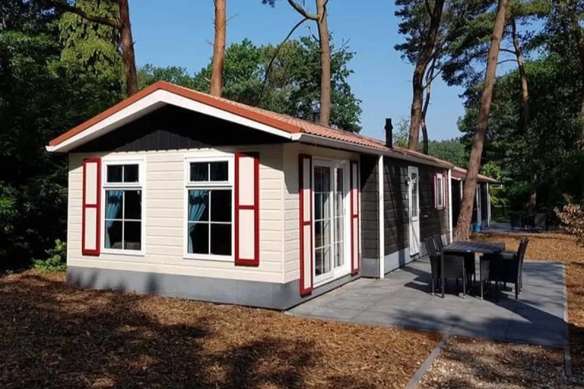 11 percelen grond gelegen op Resort De Heimolen te Baarle-Nassau