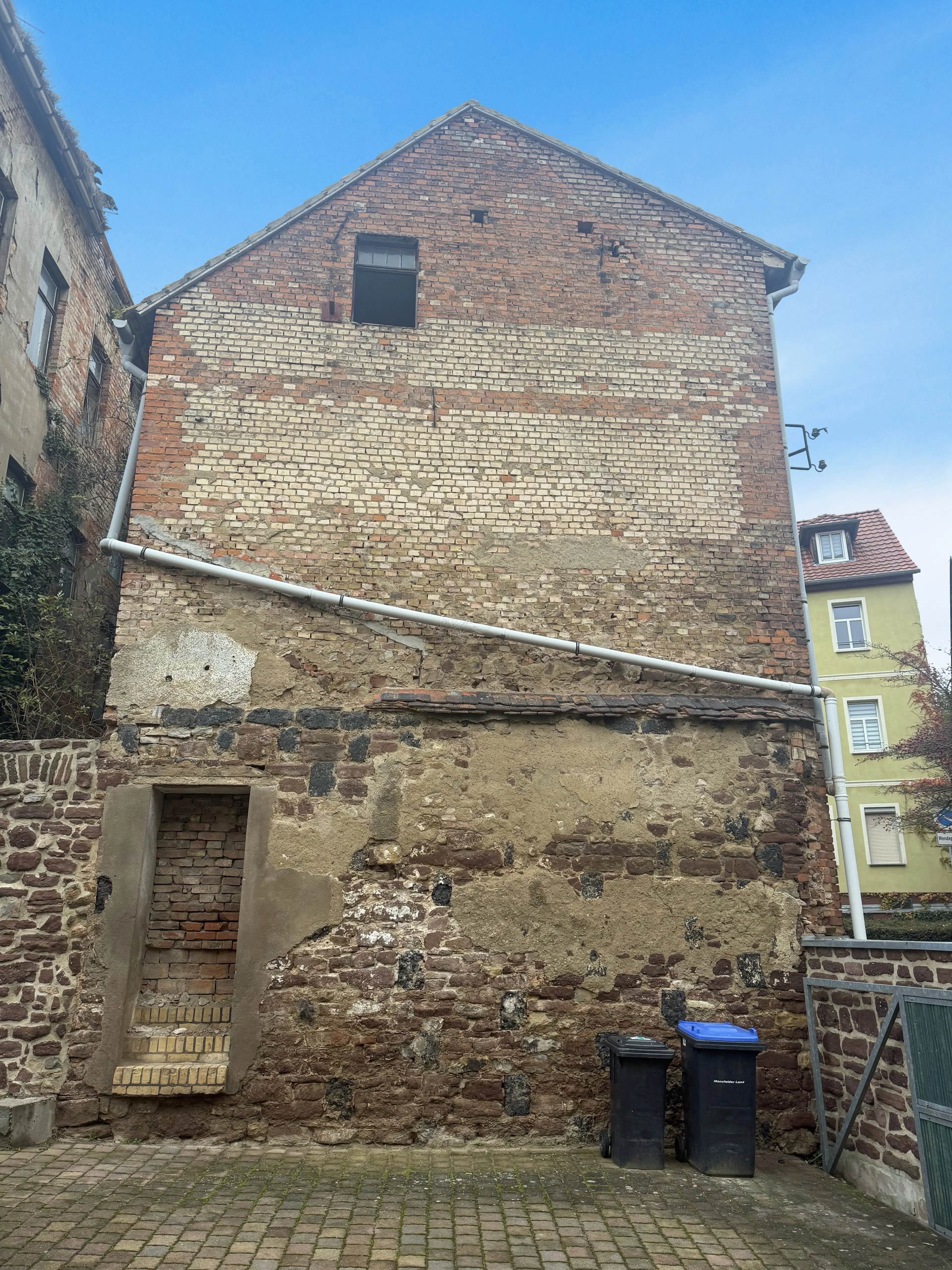 Woonhuis in het centrum van Lutherstadt, Eisleben - Duitsland