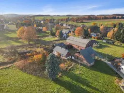 Idyllisch 4-zijdig landgoed met mogelijkheden tot B&B op perceel van 3.451 m² in Heinsdorfergrund - Duitsland