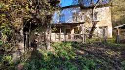 Huis met een perceel van 686 m² en extra gebouwen in Kosta Perchevo - Bulgarije