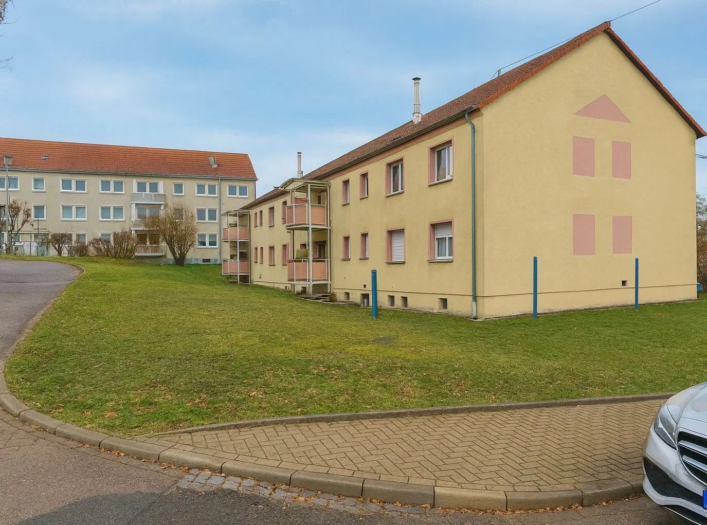 Investeringswooncomplex met 12 appartementen in Roßleben-Wiehe - Duitsland