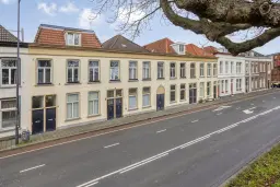 Breda, Delpratsingel 15 & 15A