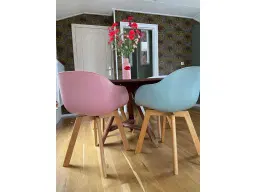 Moderne Woonboot / Woonark te Heeg