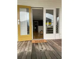 Moderne Woonboot / Woonark te Heeg