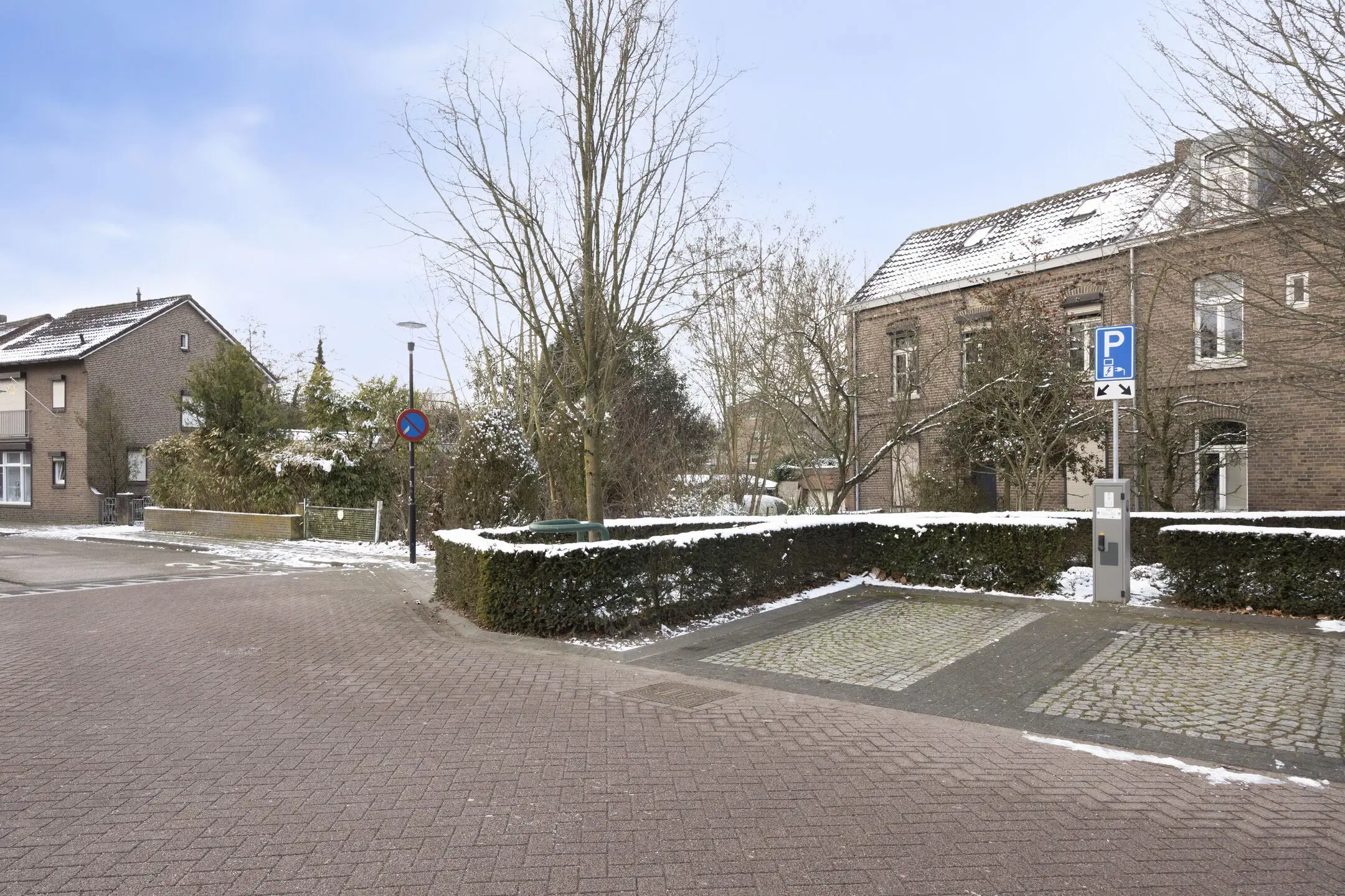 Simpelveld, Dr. Poelsplein 18