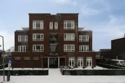 Rotterdam, Van der Duijn van Maasdamweg 530