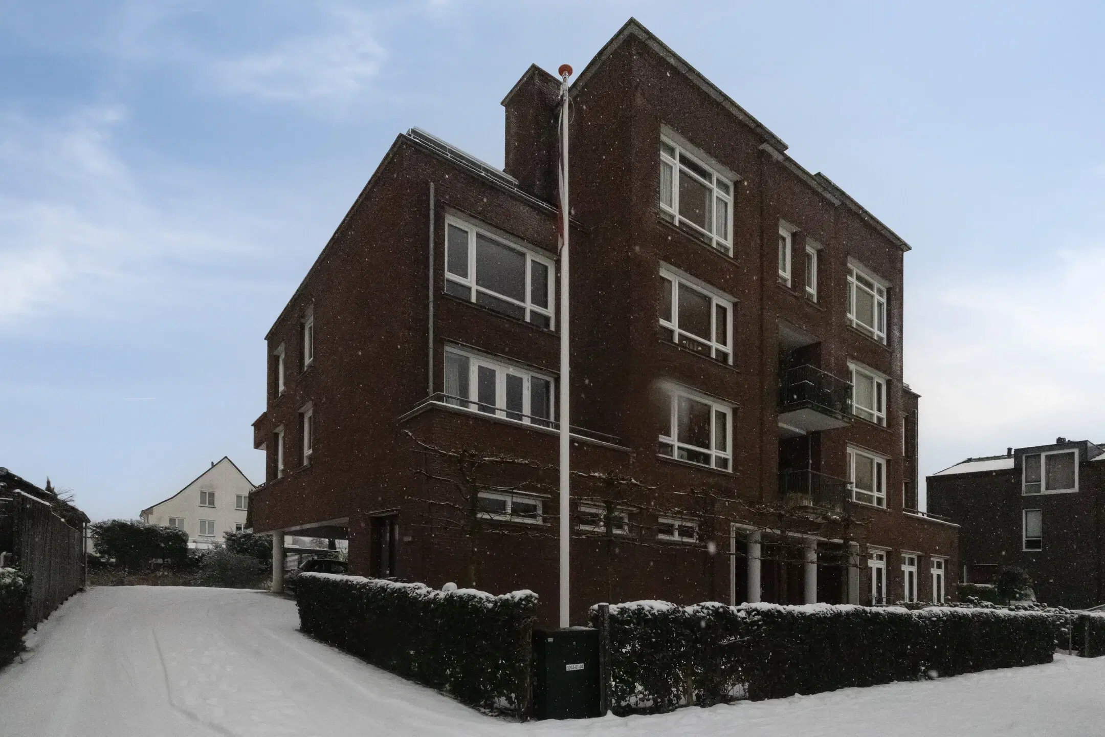 Rotterdam, Van der Duijn van Maasdamweg 530