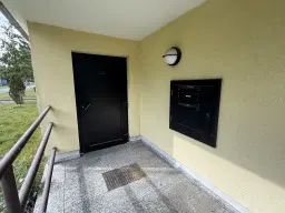 Magazijncomplex op perceel van 2962 m² in Hirschfeld - Duitsland