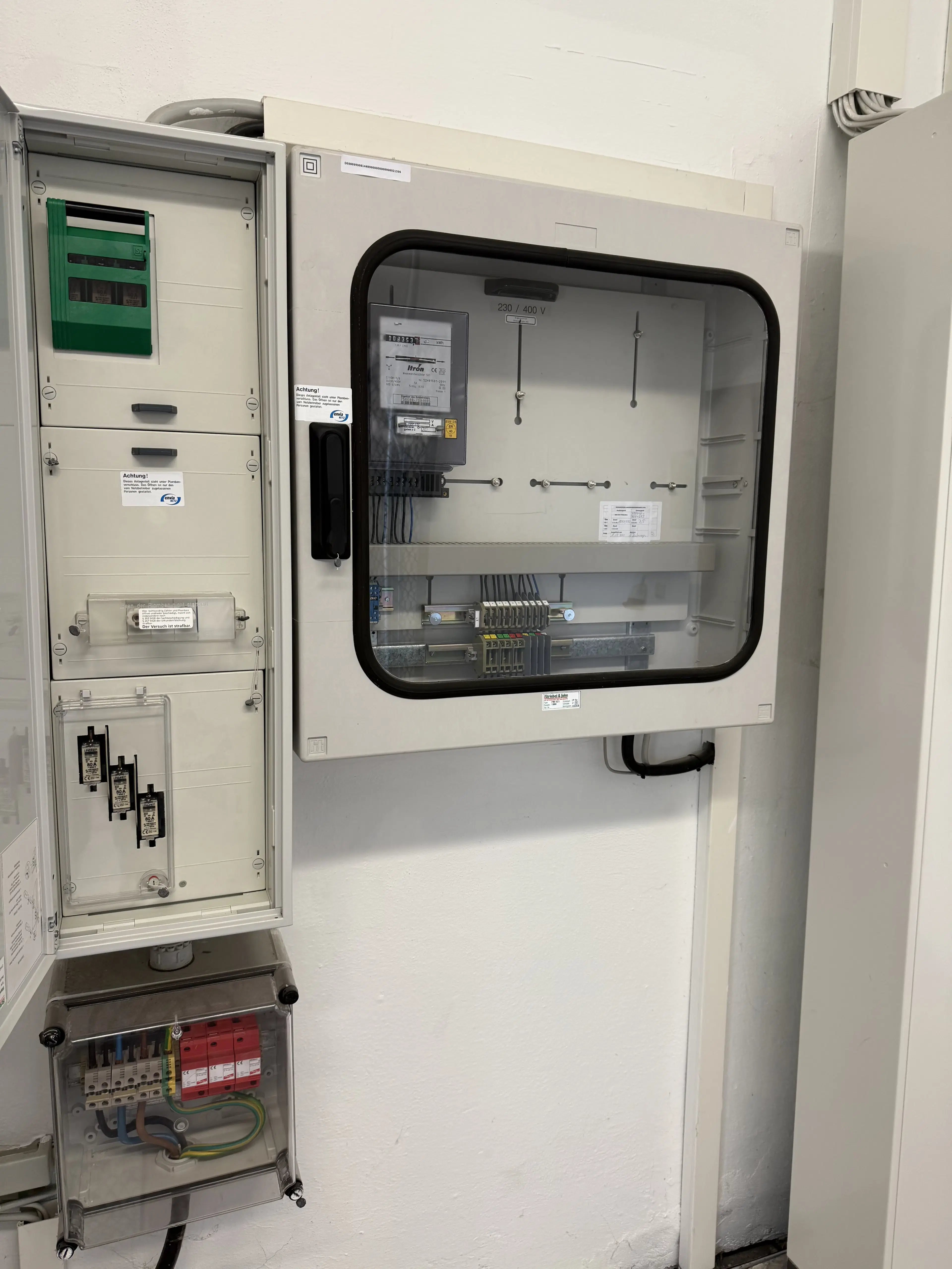 Magazijncomplex op perceel van 2962 m² in Hirschfeld - Duitsland