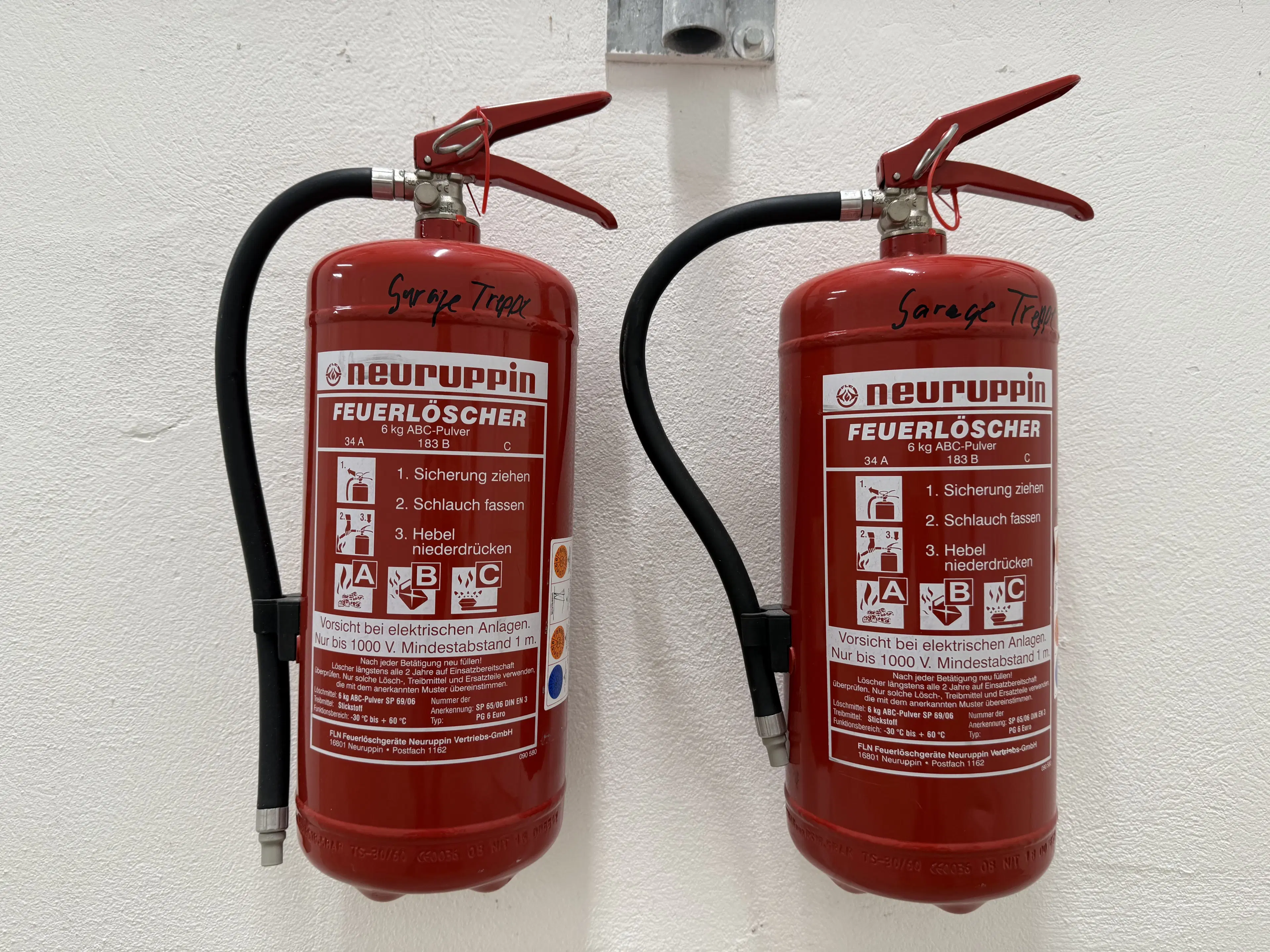 Magazijncomplex op perceel van 2962 m² in Hirschfeld - Duitsland