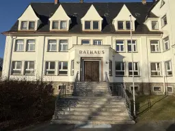 2 Karakteristieke wooncomplexen met totaal 19 eenheden op perceel van 3810 m² in Borstendorf, Duitsland