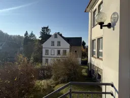 2 Karakteristieke wooncomplexen met totaal 19 eenheden op perceel van 3810 m² in Borstendorf, Duitsland