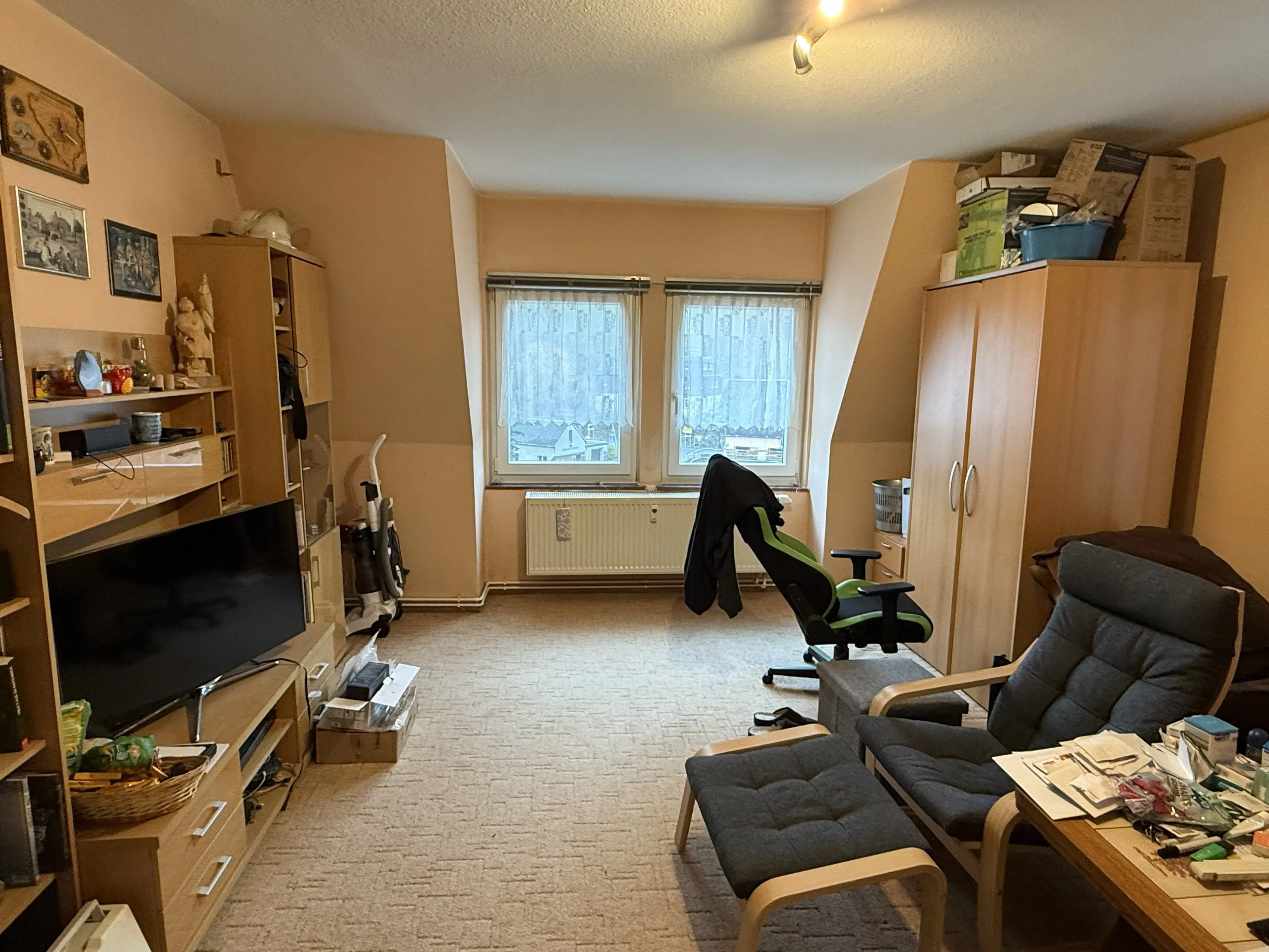 2 Karakteristieke wooncomplexen met totaal 19 eenheden op perceel van 3810 m² in Borstendorf, Duitsland