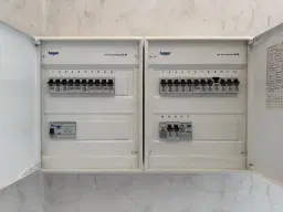 2 Karakteristieke wooncomplexen met totaal 19 eenheden op perceel van 3810 m² in Borstendorf, Duitsland