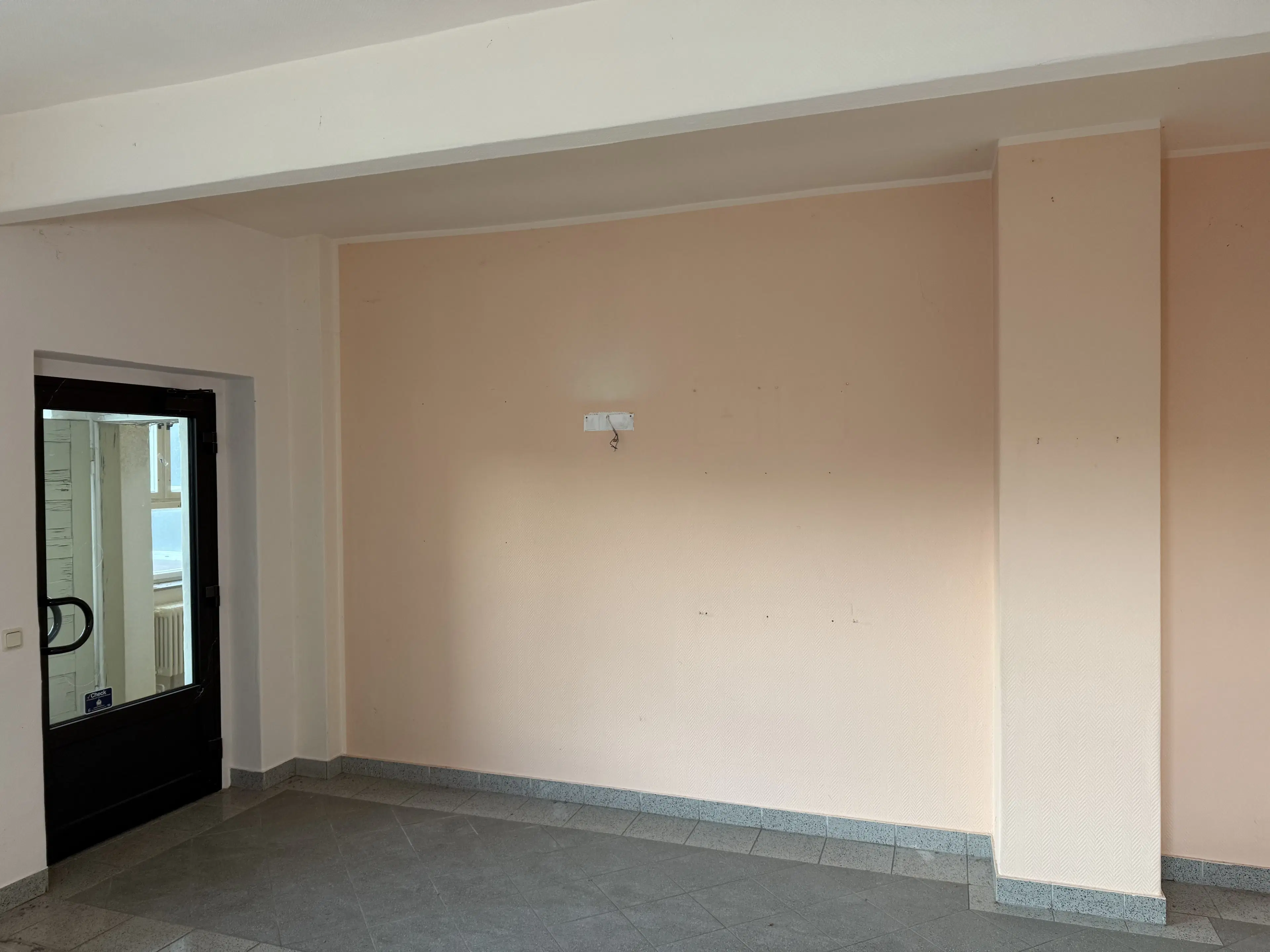 2 Karakteristieke wooncomplexen met totaal 19 eenheden op perceel van 3810 m² in Borstendorf, Duitsland