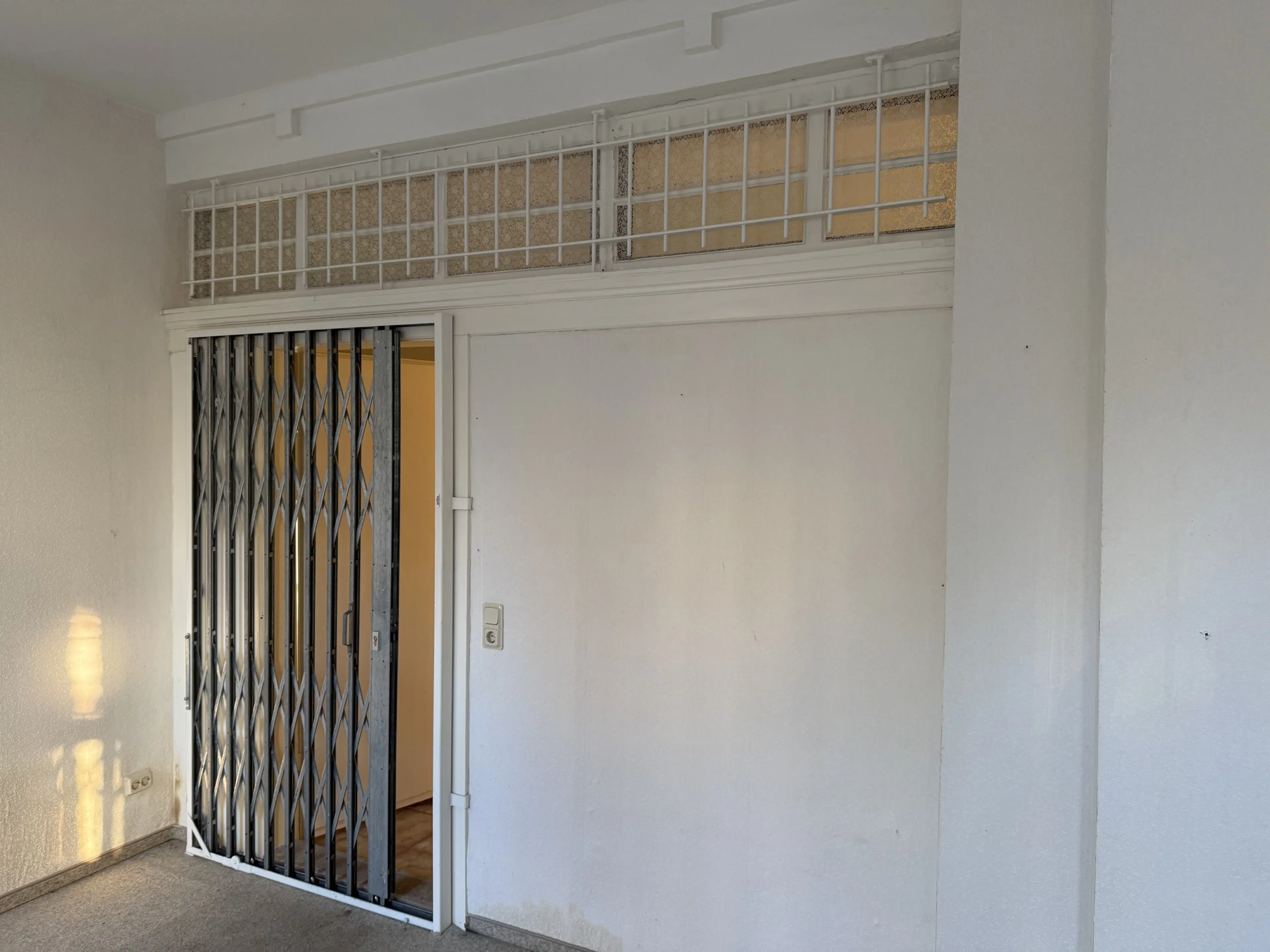 2 Karakteristieke wooncomplexen met totaal 19 eenheden op perceel van 3810 m² in Borstendorf, Duitsland