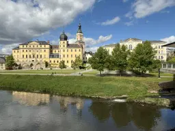 2 Karakteristieke wooncomplexen met totaal 19 eenheden op perceel van 3810 m² in Borstendorf, Duitsland