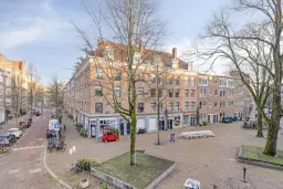 Amsterdam, Van Linschotenstraat 51