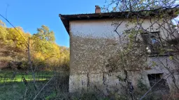 Huis met een perceel van 3.995 m² en extra gebouwen in Kosta Perchevo - Bulgarije