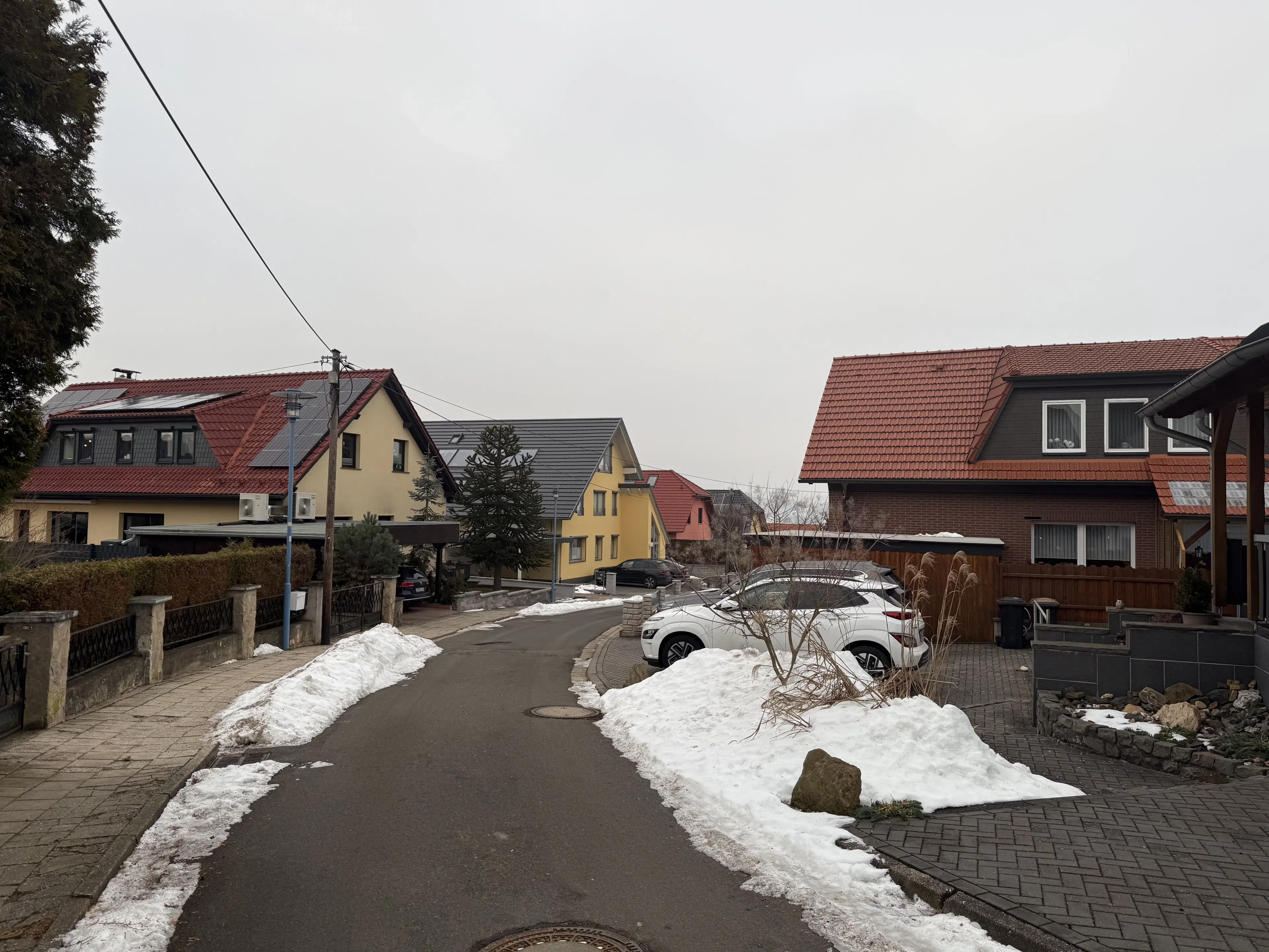 Ruim woon- en werkhuis op perceel van 690 m² in Ritteburg, Halle, Leipzig - Duitsland