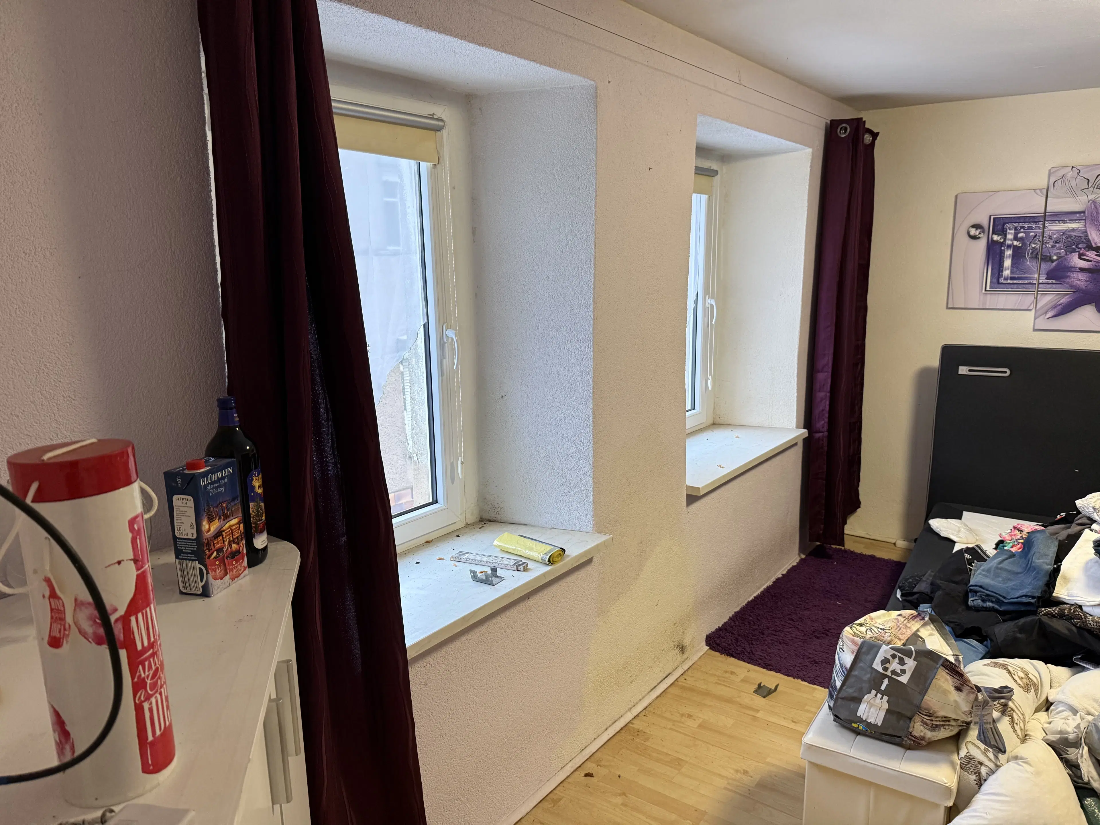 Appartementengebouw (3 van de 5 verhuurd, huursom € 9.900,=) in centrum Gerbstedt, Halle - Duitsland