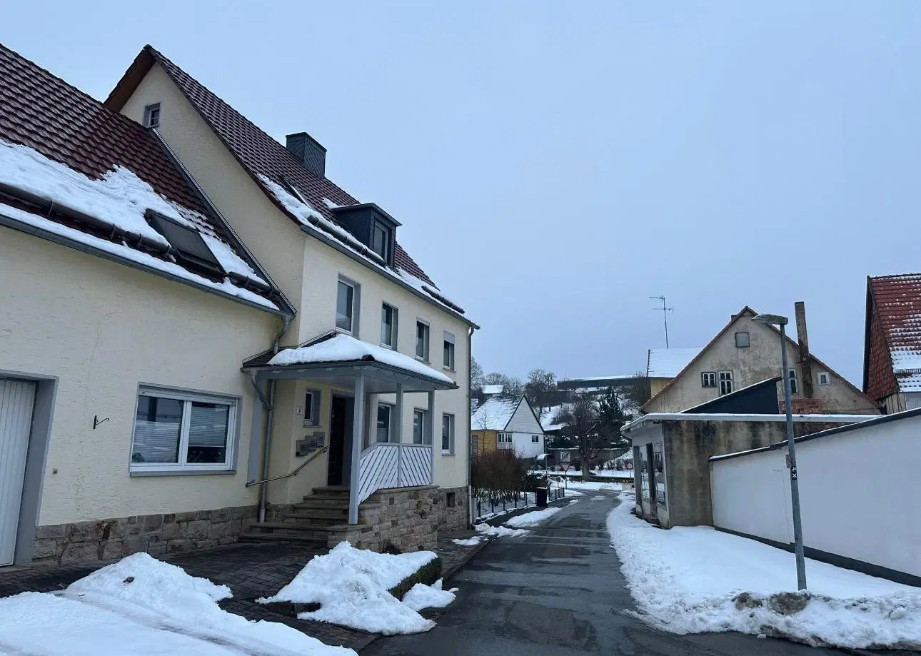 Hoekwoning op perceel van ca. 190 m² in Gottsbüren, Trendelburg - Duitsland