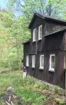 Woning met diverse aanbouwen en een solide basisconstructie in Klingenthal - Duitsland