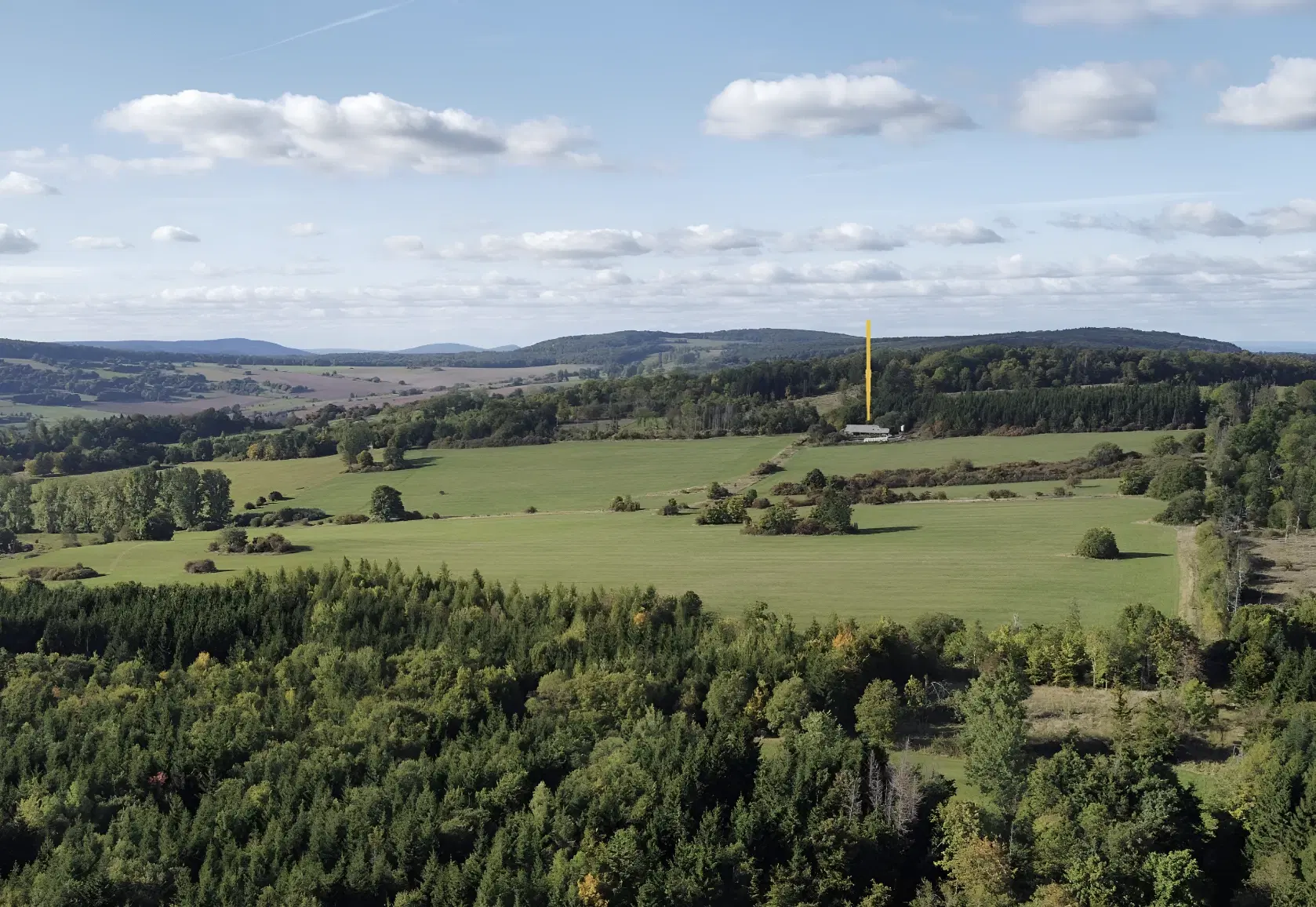 Agrarisch terrein met voormalige melkstal op perceel van 1.878m² bij Meiningen, Kassel, Duitsland