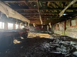 Agrarisch terrein met voormalige melkstal op perceel van 1.878m² bij Meiningen, Kassel, Duitsland