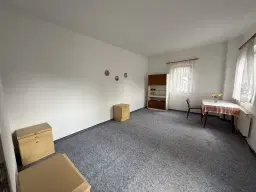 Horeca-object met zaal en kamers op 546 m² perceel in Bertsdorf-Hörnitz - Duitsland