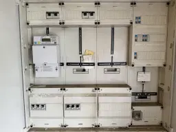 Horeca-object met zaal en kamers op 546 m² perceel in Bertsdorf-Hörnitz - Duitsland