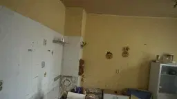 Meergezinswoning met groot ontwikkelingspotentieel in Schleusingen, Hinternah, Thüringen - Duitsland