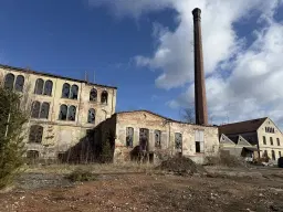 Uniek! Voormalige textielfabriek op perceel van 5.493 m² in Walddorf - Duitsland