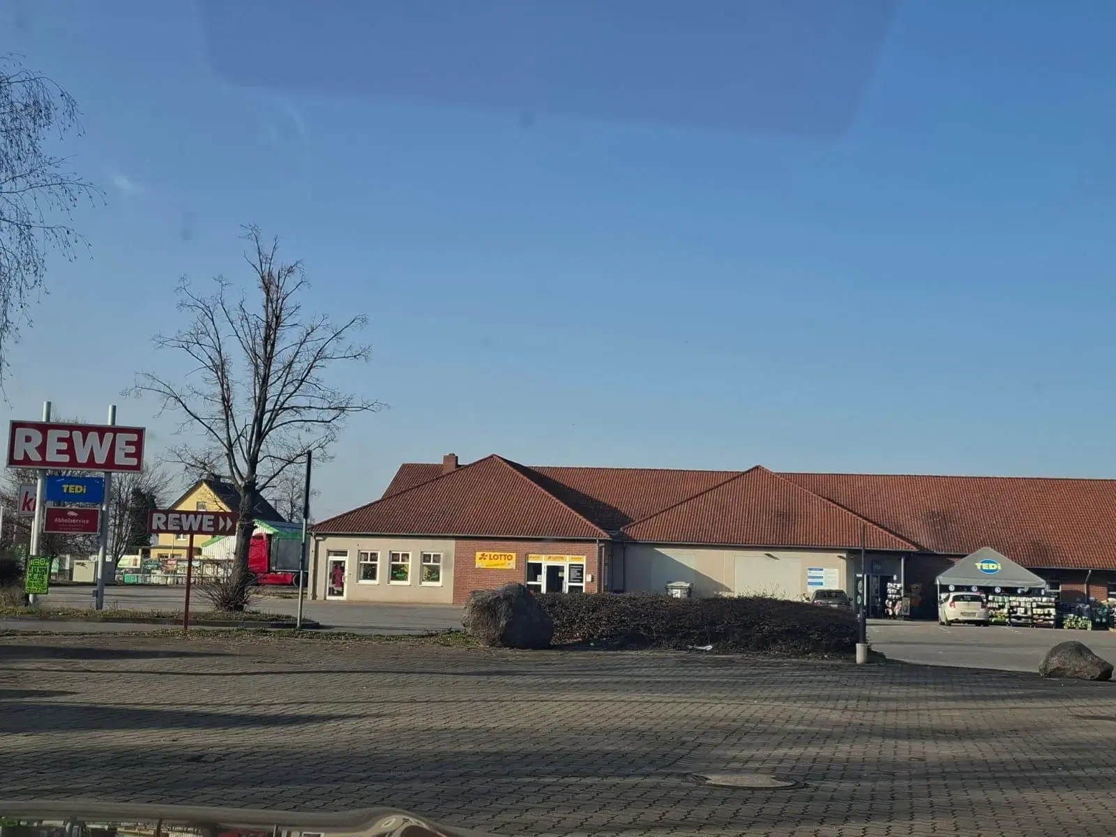 Vrijstaande eengezinswoning met bijgebouw in Könnern, OT Golbitz - Duitsland