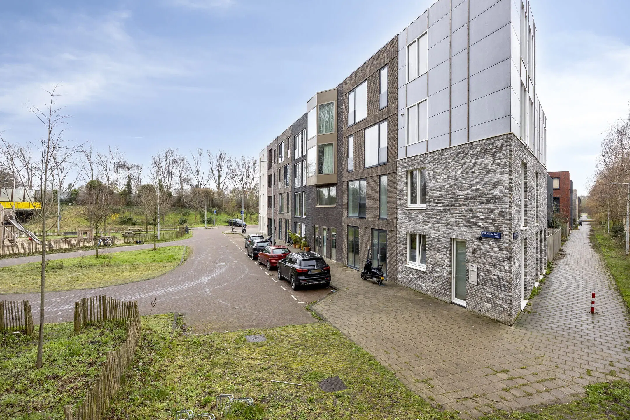 Amsterdam, IJsselmeerstraat 94 B