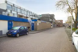 Lekkerkerk, Raadhuisplein 37