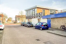 Lekkerkerk, Raadhuisplein 39