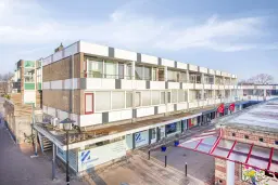 Lekkerkerk, Raadhuisplein 25-27-29