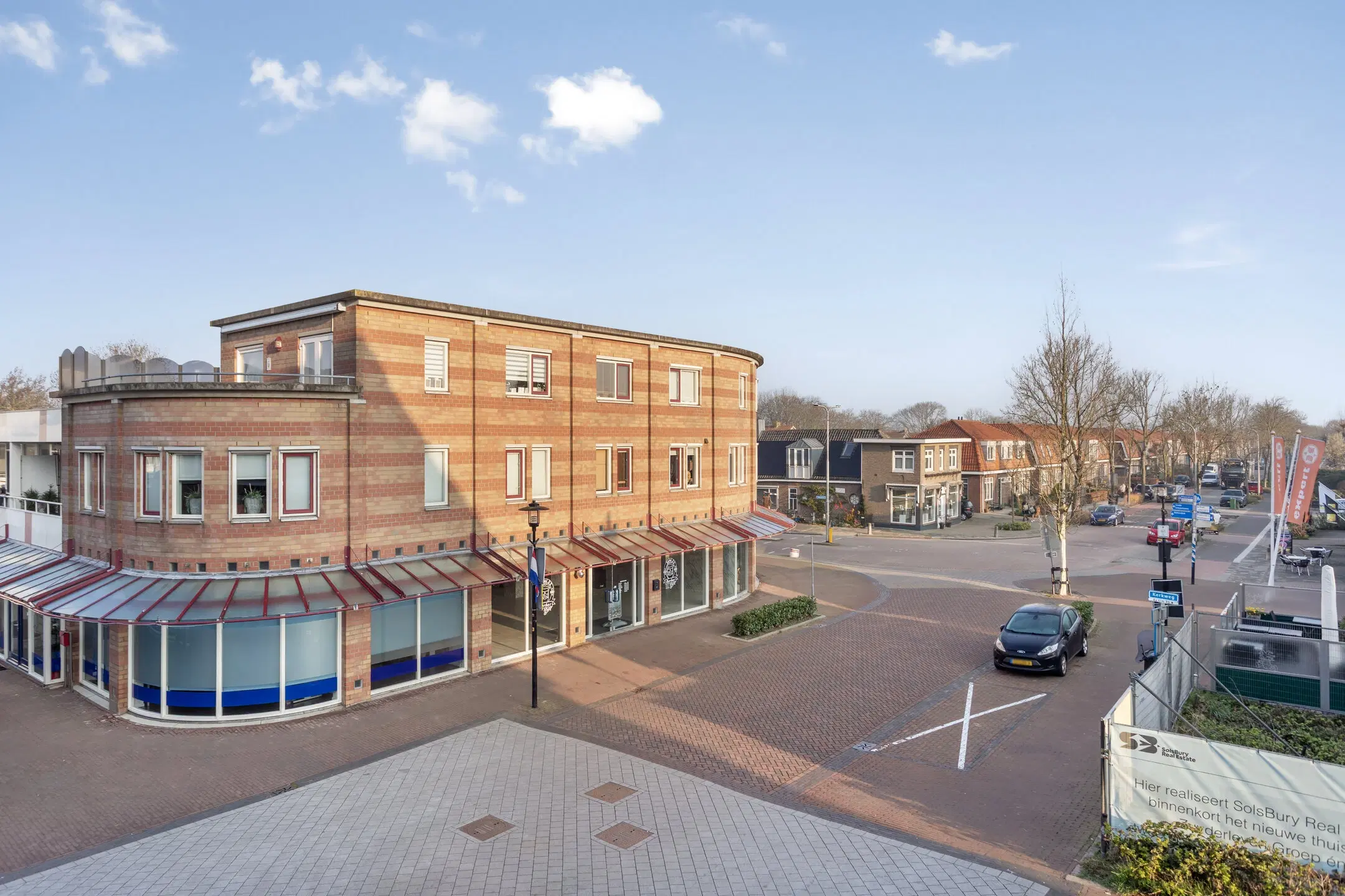 Lekkerkerk, Raadhuisplein 47