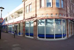 Lekkerkerk, Raadhuisplein 43